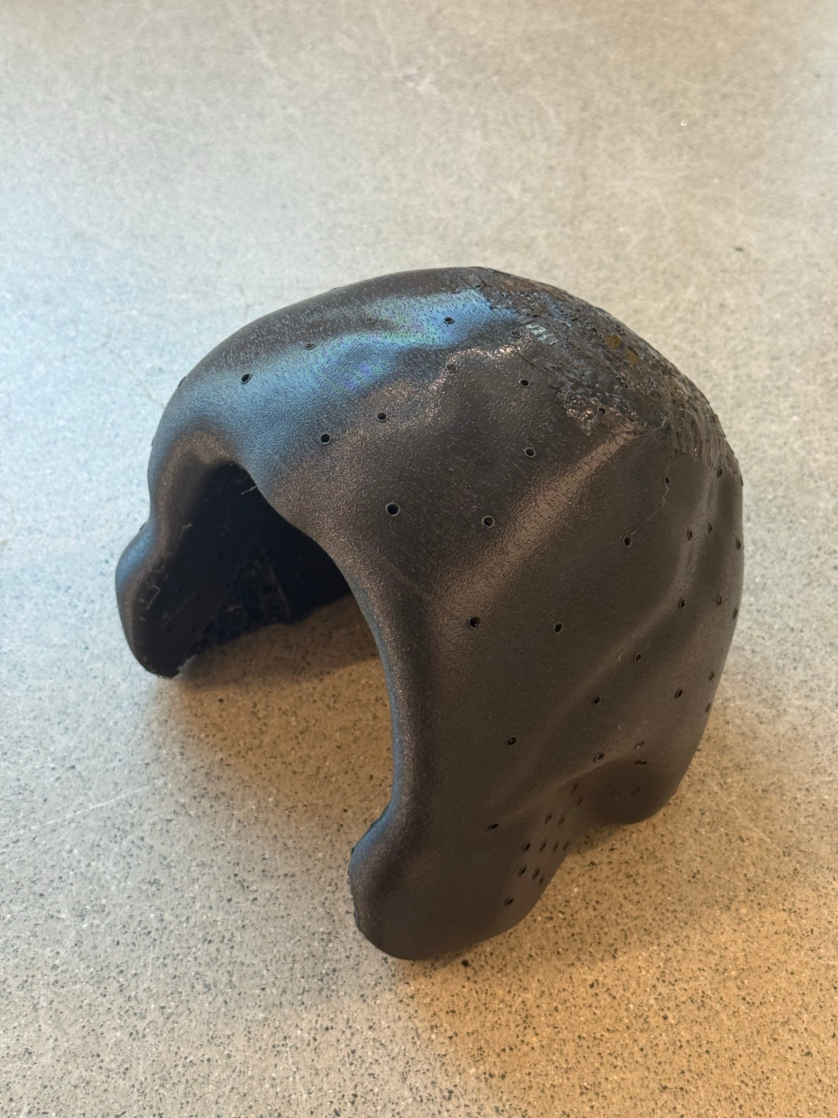 Custom hat liner for a commercial diving helmet